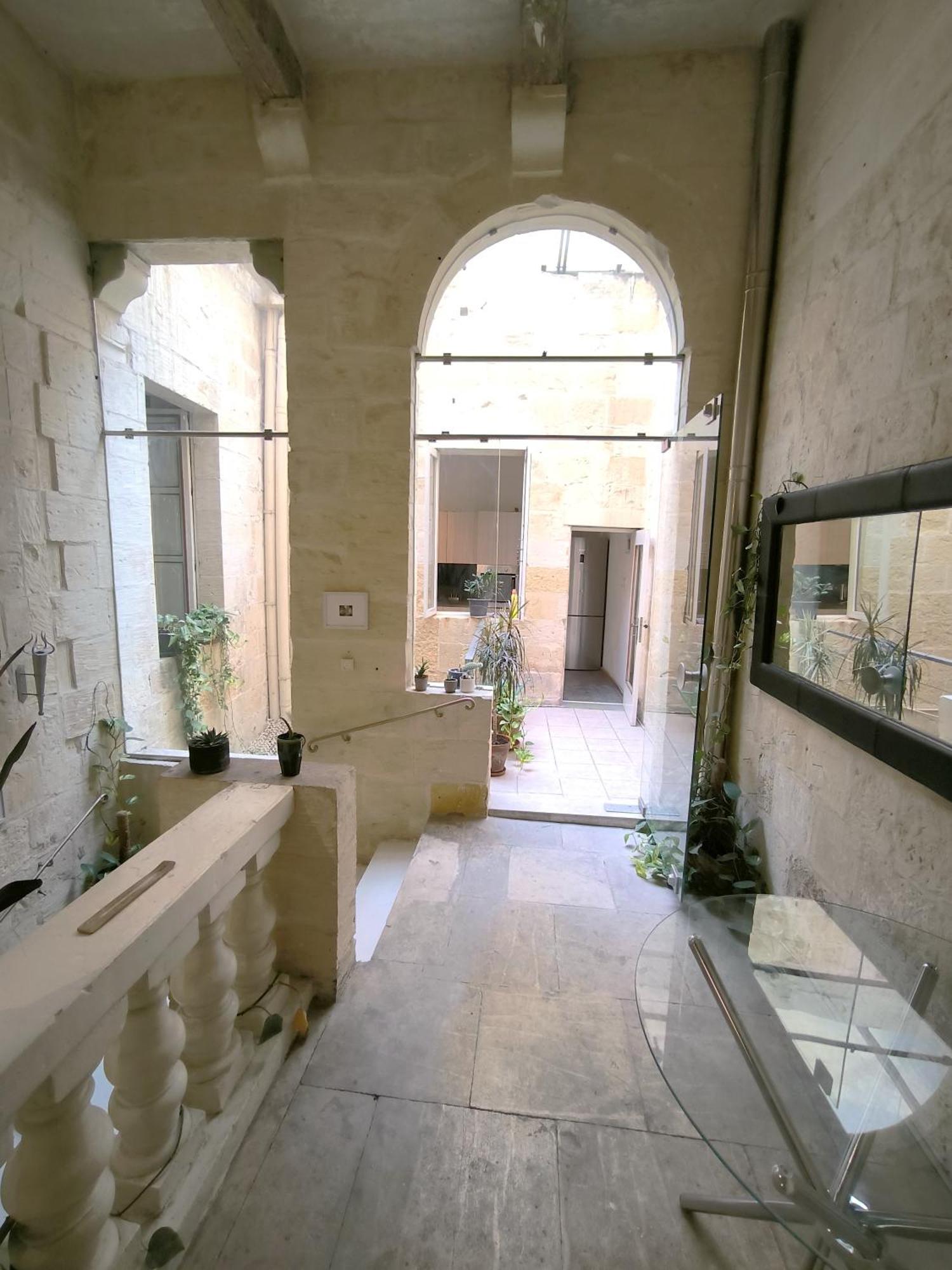 Stunning Valletta 3 Bedroom Town House Exterior photo