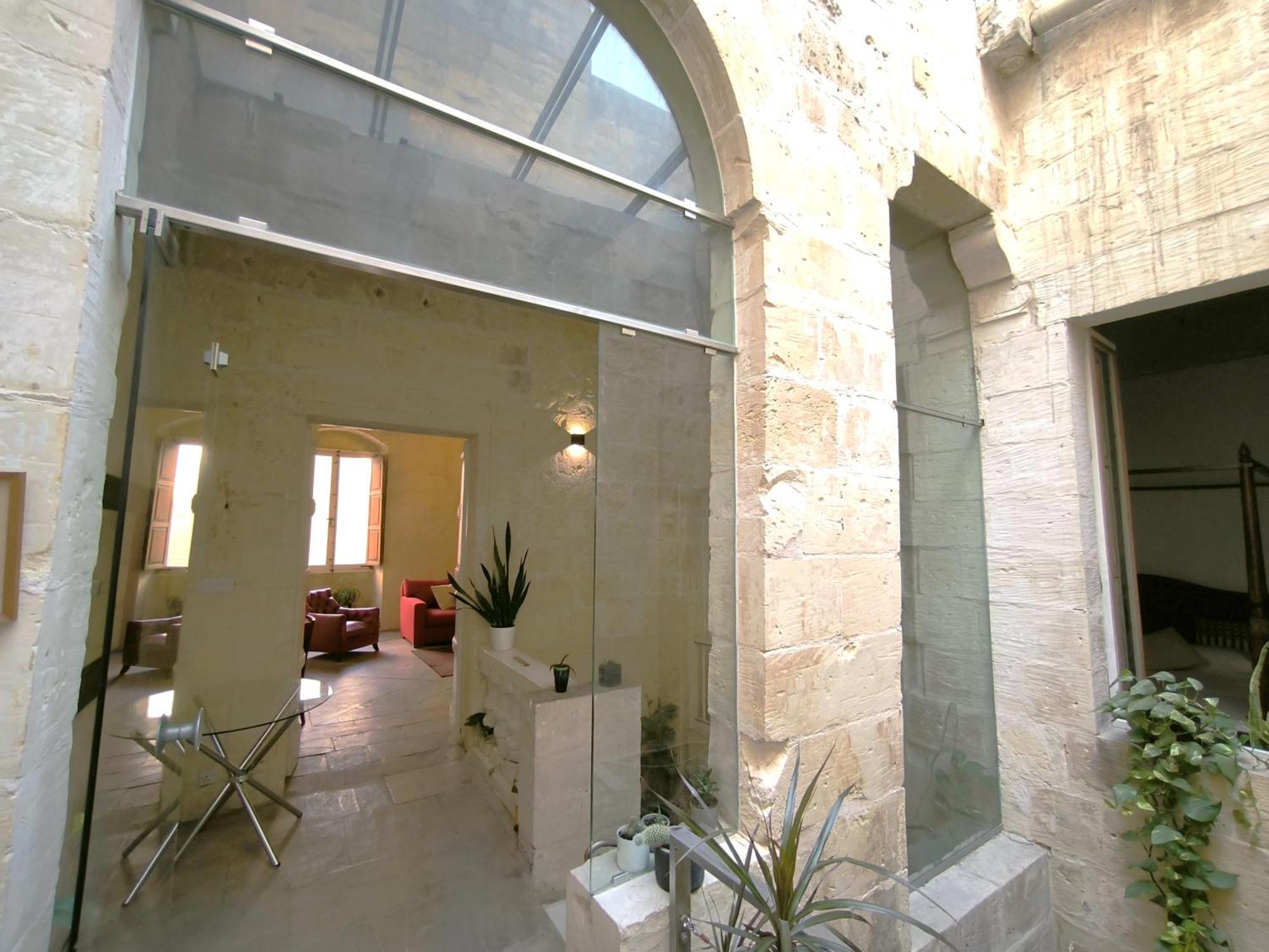 Stunning Valletta 3 Bedroom Town House Exterior photo