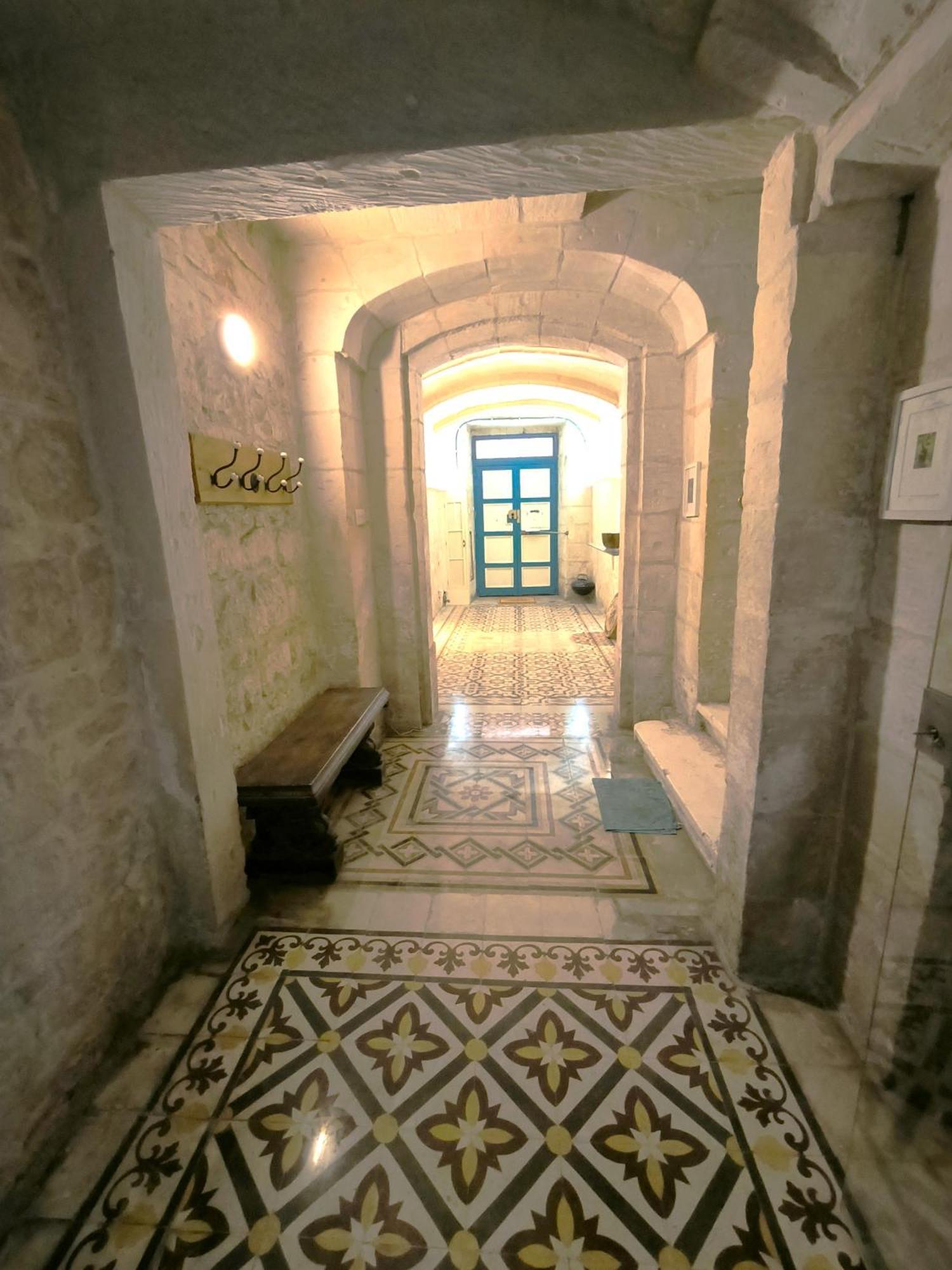 Stunning Valletta 3 Bedroom Town House Exterior photo